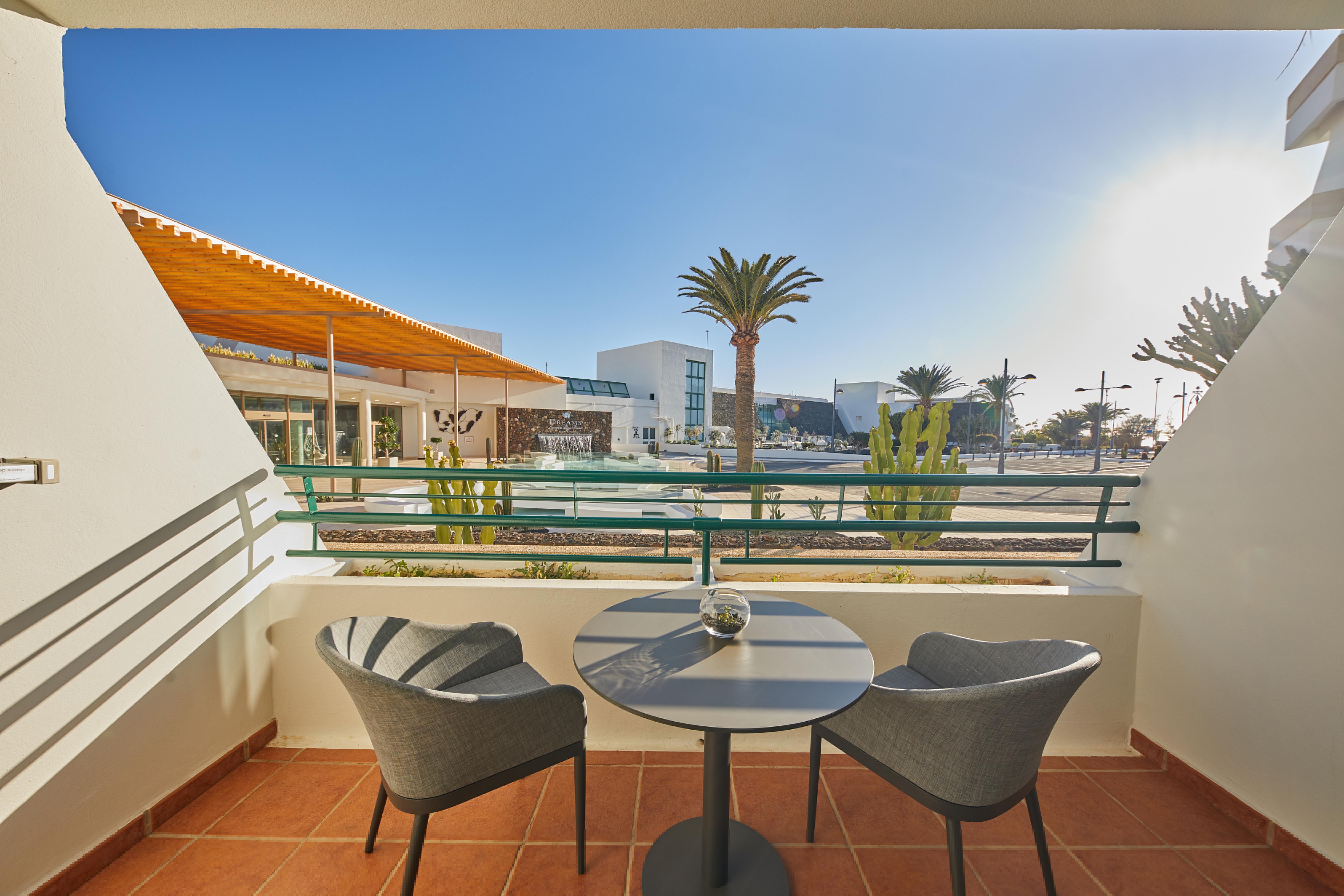 Dreams Lanzarote Playa Dorada Resort & Spa Playa Blanca  Exterior photo A balcony at the Hilton Sharm El Sheikh Resort