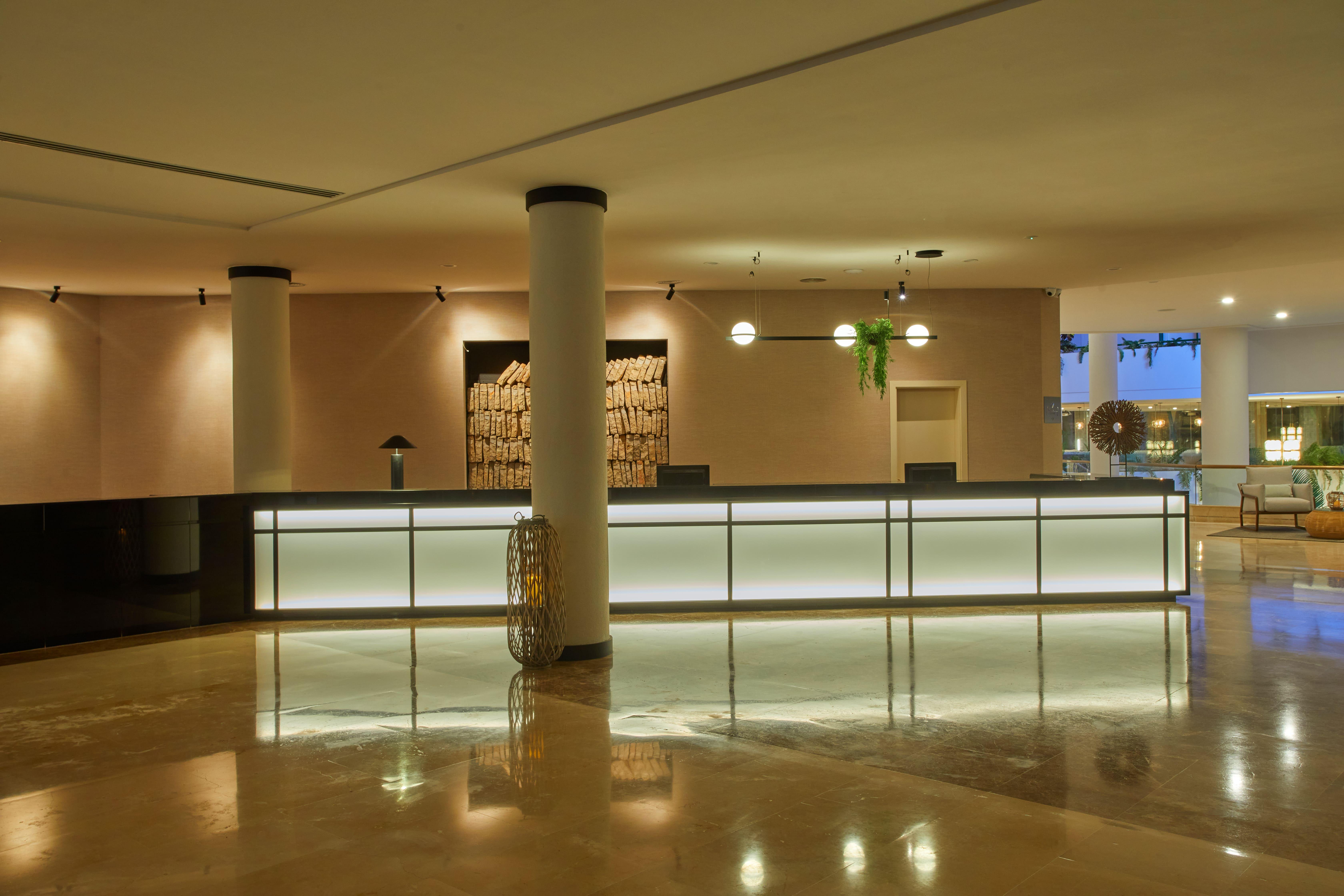 Dreams Lanzarote Playa Dorada Resort & Spa Playa Blanca  Exterior photo The lobby of the hotel